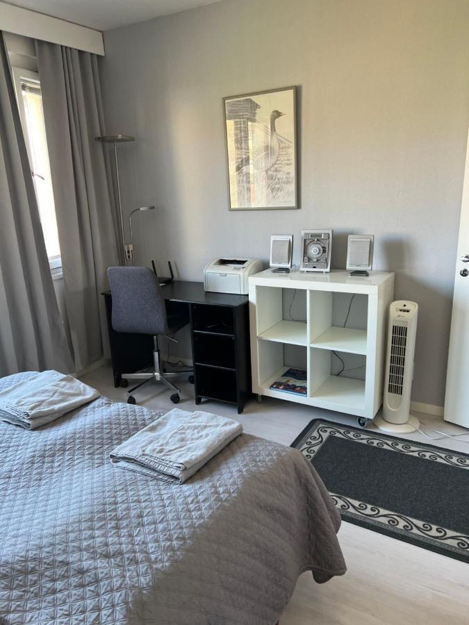 Kemi City L Near Snowcastle, 2 Rooms, Kitchen, Glazed Balcony, Free Parking On Street Exterior foto